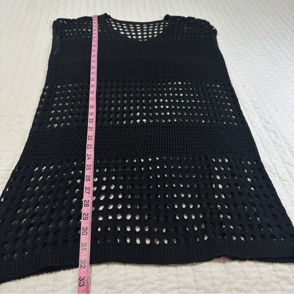 Chic Summer Black Mesh Beach Cover-Up - Picture 4 of 9